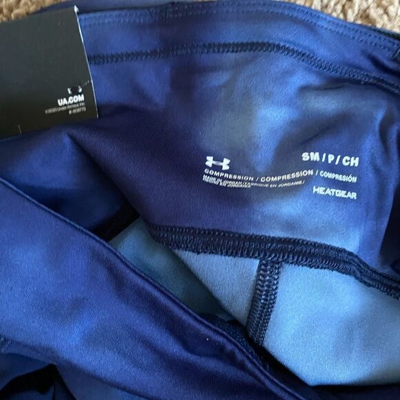 Under Armour Women's HeatGear Fly Fast Printed Crop Leggings small - Picture 4 of 6